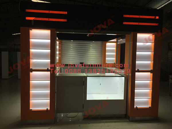 phone kiosk displays phone kiosk displays