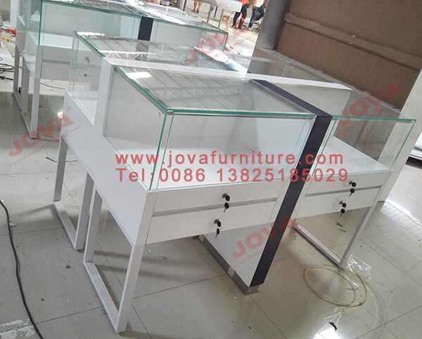 white jewelry display case white jewelry display case