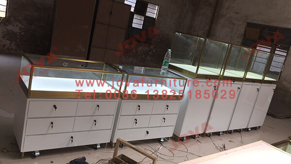 jewelry store showcases jewelry store showcases