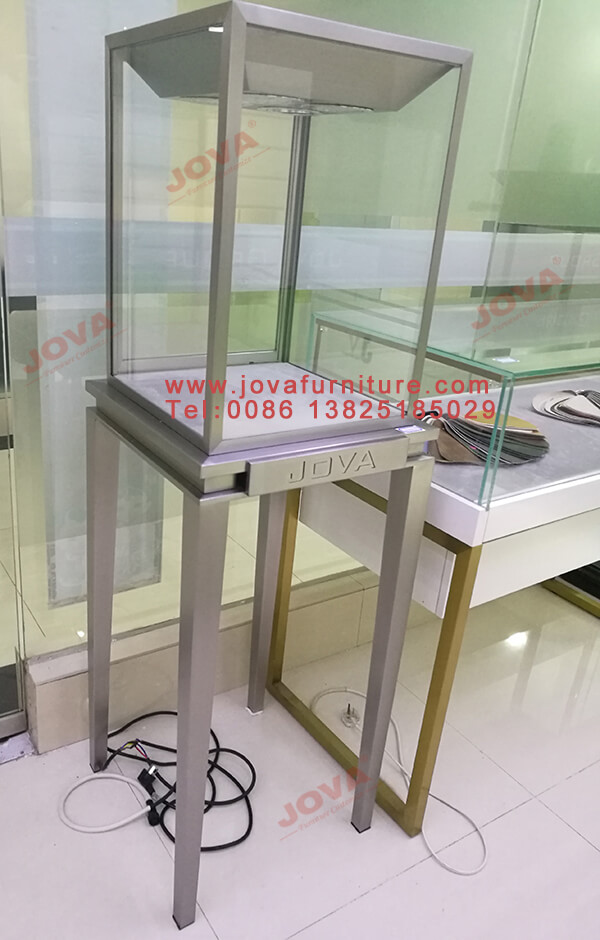 Stainless steel jewelry display showcase Stainless steel jewelry display showcase