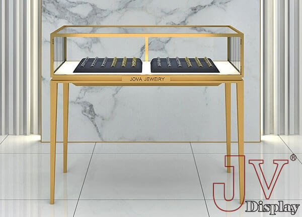 luxury jewelry showcases