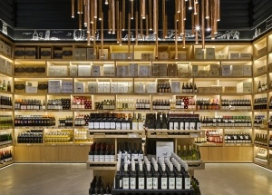 wine store display