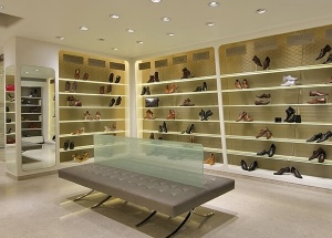 shoe store display ideas