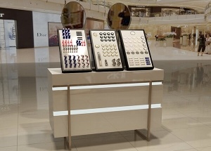 makeup stand